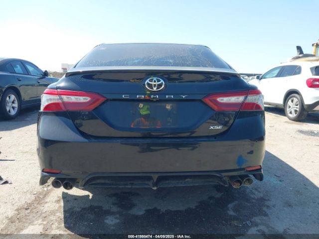 4T1B61HK6JU067324 Toyota CAMRY XSE