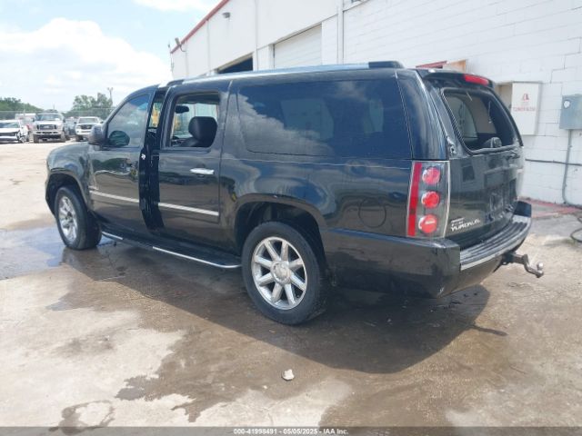 2014 GMC YUKON XL 1500 1GKS1MEF0ER163412 Photo 2