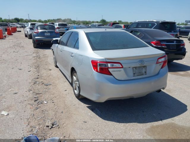 4T1BF1FK5EU840812 Toyota CAMRY SE