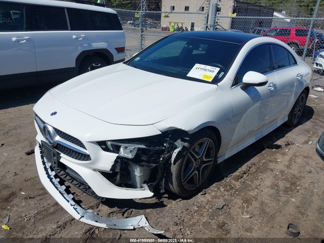 W1K5J4HB3NN250588 Mercedes-Benz m260