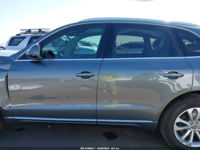 WA1LFAFP8FA129901 Audi Q5 2.0t Premium