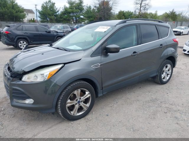 1FMCU9G93GUC83583 Ford ESCAPE SE