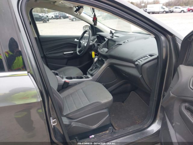 1FMCU9G93GUC83583 Ford ESCAPE SE