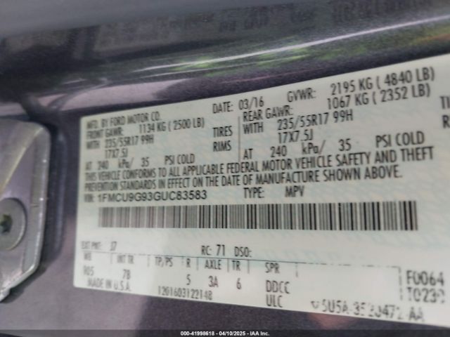 1FMCU9G93GUC83583 Ford ESCAPE SE