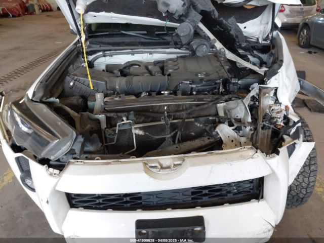 JTEMU5JR0M5902037 Toyota 4RUNNER SR5