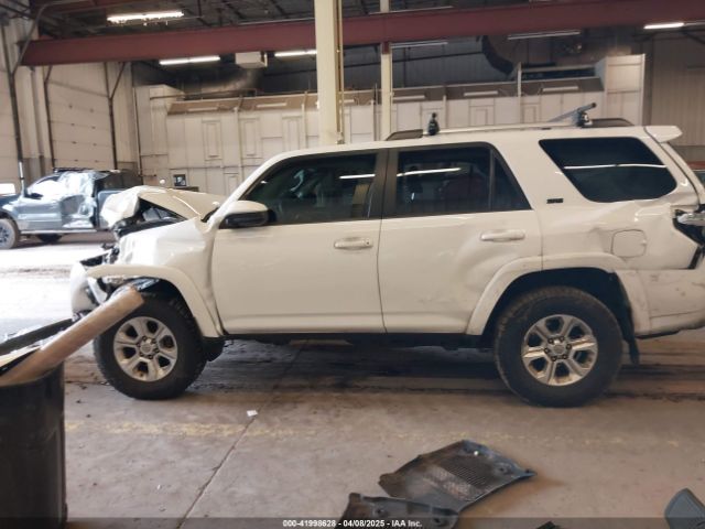 JTEMU5JR0M5902037 Toyota 4RUNNER SR5