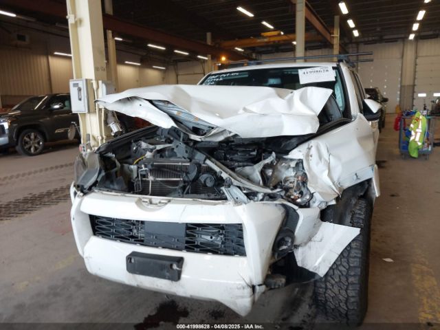 JTEMU5JR0M5902037 Toyota 4RUNNER SR5