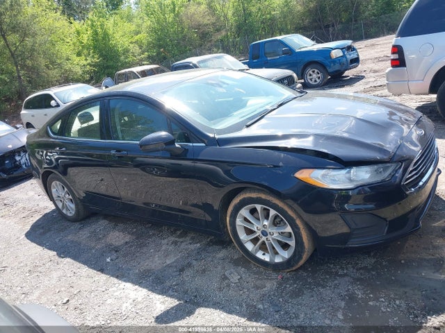 3FA6P0HD8KR159354 Ford FUSION SE