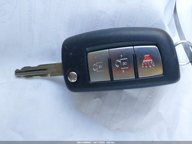 Nissan ROGUE S 2017 5N1AT2MT1HC838569 Image 11