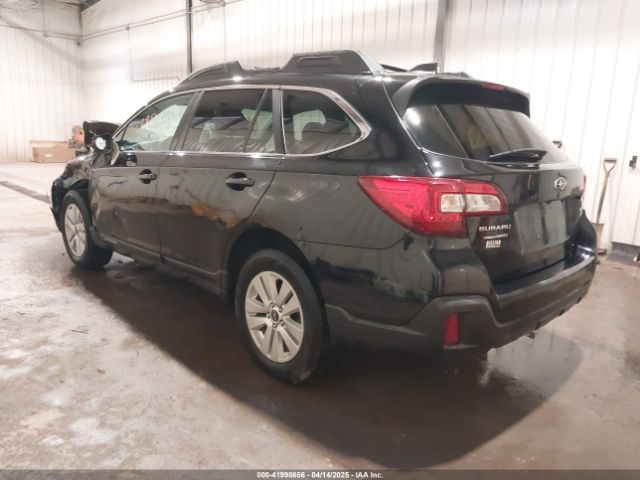 2019 SUBARU OUTBACK 4S4BSAFC2K3287171 Photo 2
