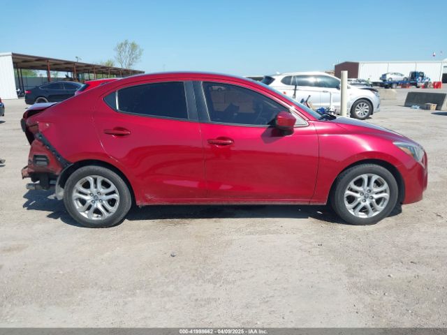 3MYDLBYV9HY163026 Toyota YARIS IA