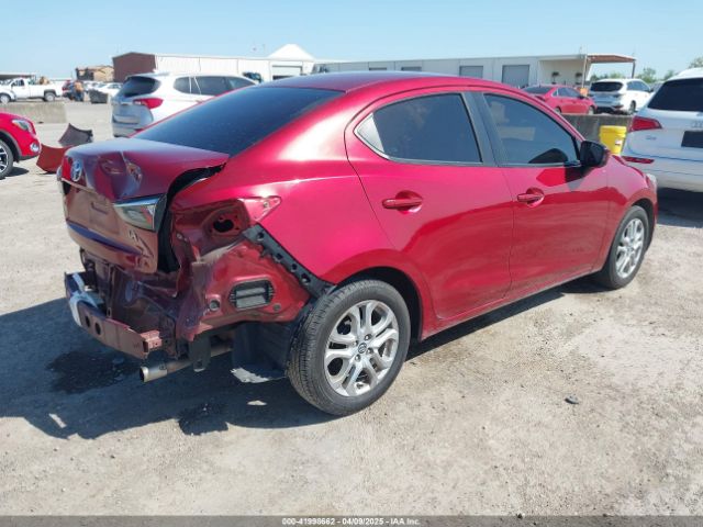 3MYDLBYV9HY163026 Toyota YARIS IA