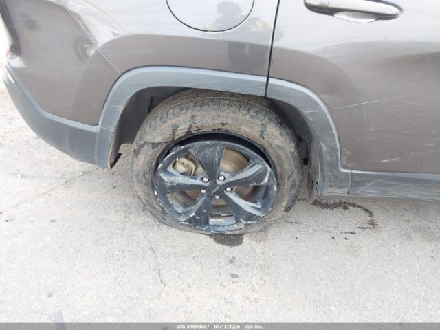 1C4PJMLB9MD140076 Jeep Cherokee Altitude 4x4