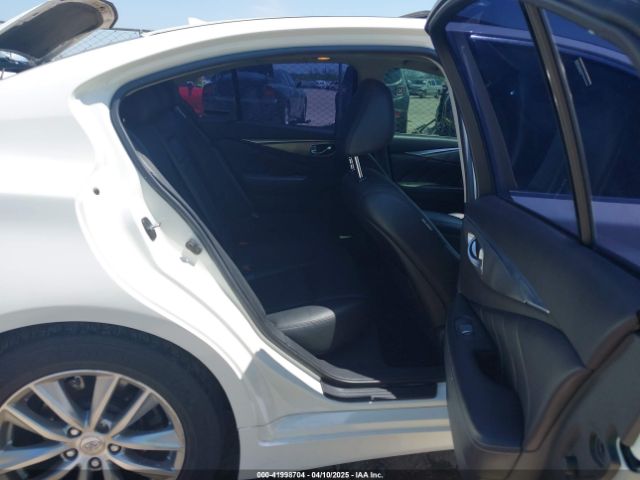 JN1EV7AP1HM743995 Infiniti Q50 3.0t Premium