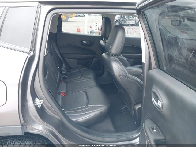 Jeep Compass 2017 3C4NJDCB8HT647087 Image 8
