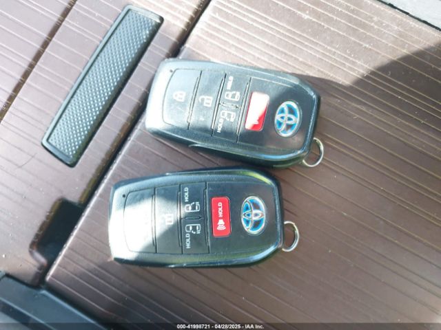 2022 TOYOTA SIENNA 5TDKRKEC7NS095271 Photo 10