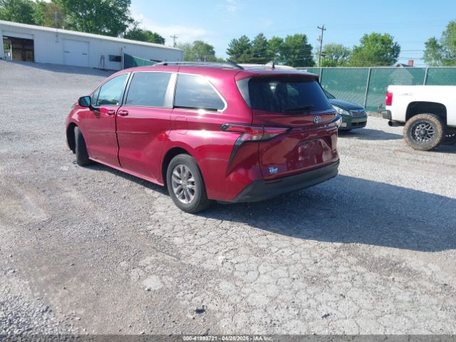 2022 TOYOTA SIENNA 5TDKRKEC7NS095271 Photo 2