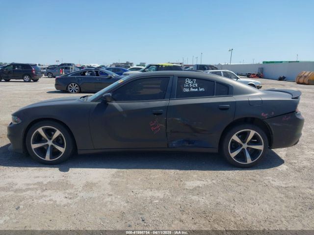 2C3CDXHG9GH210702 Dodge Charger Sxt