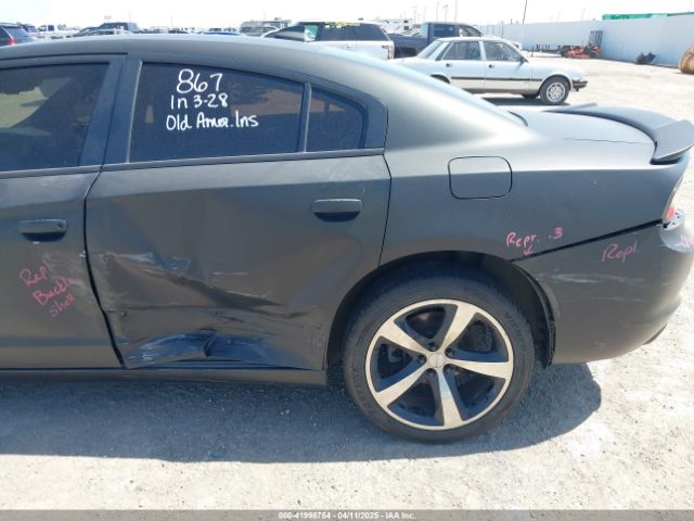 2C3CDXHG9GH210702 Dodge Charger Sxt