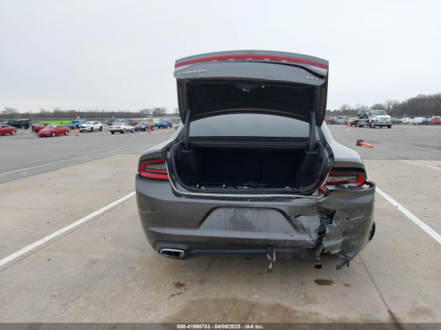 2C3CDXHG0JH217495 Dodge Charger Sxt Plus Rwd
