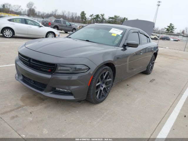2C3CDXHG0JH217495 Dodge Charger Sxt Plus Rwd