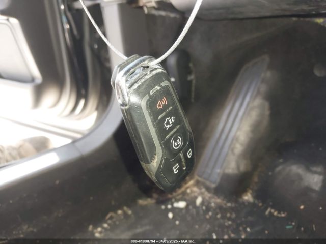 3LN6L2G97ER824923 Lincoln MKZ