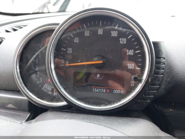 2016 MINI CLUBMAN WMWLN5C54G2B27996 Photo 6