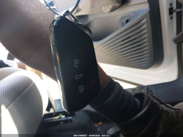 WVGTMPE20MP065444 Volkswagen ID.4 PRO S