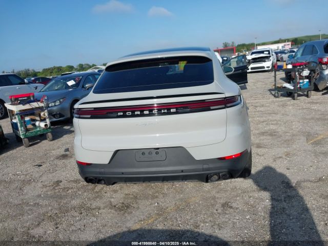 WP1BA2AY9RDA55945 Porsche Cayenne