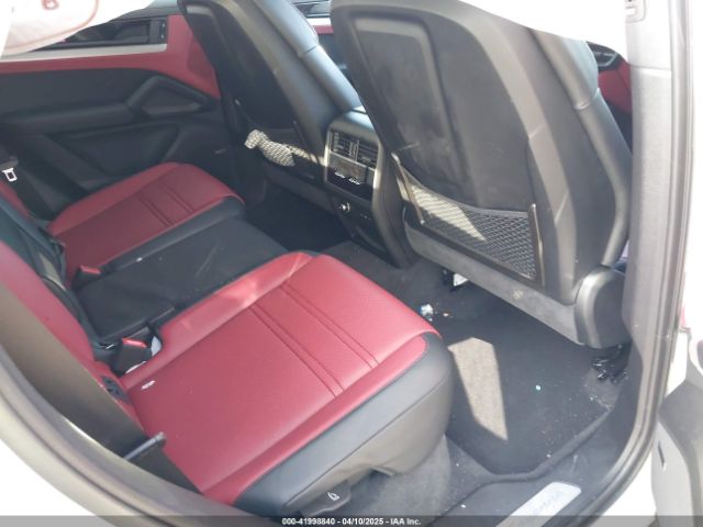 WP1BA2AY9RDA55945 Porsche Cayenne