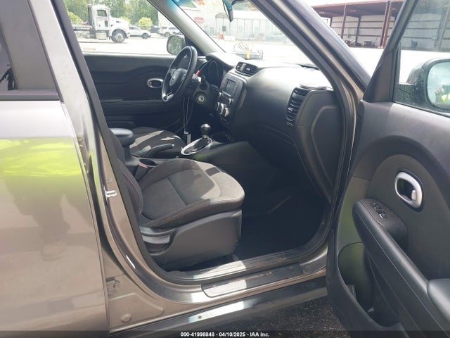 KNDJN2A27K7673749 KIA Soul