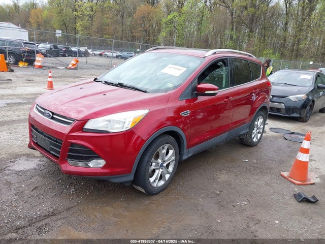 1FMCU9J9XEUA87081 Ford Escape Titanium