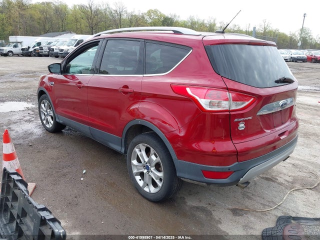 1FMCU9J9XEUA87081 Ford Escape Titanium