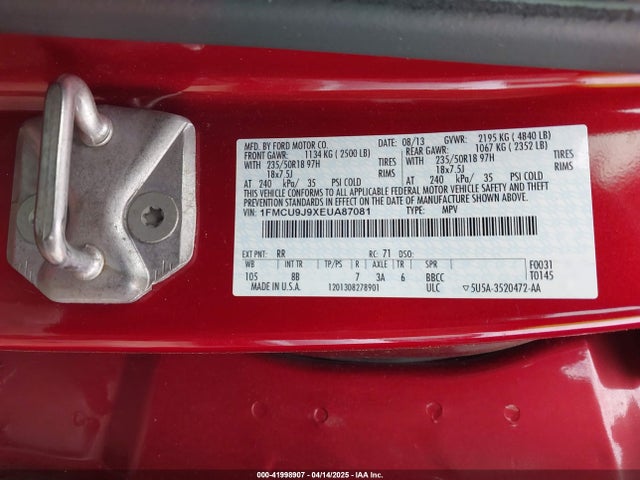 1FMCU9J9XEUA87081 Ford Escape Titanium