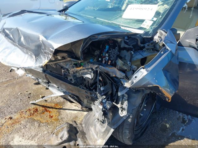 5YFBURHE7GP457115 Toyota COROLLA LE