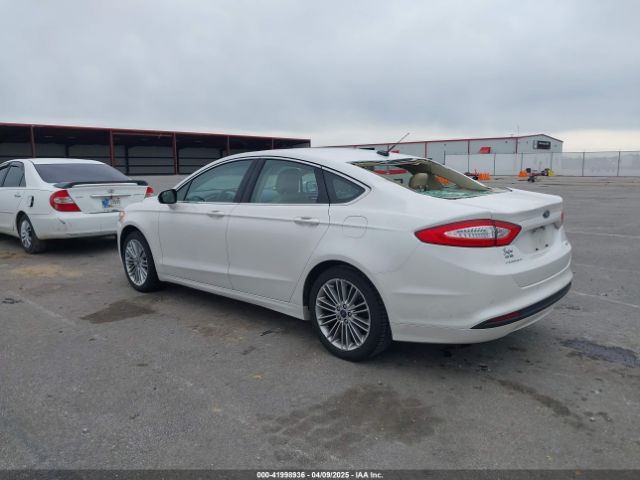 3FA6P0HD5ER232622 Ford FUSION SE