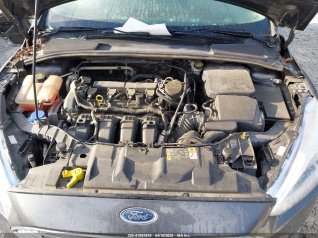 1FADP3J25GL282293 Ford Focus Titanium