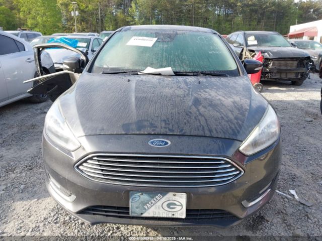 1FADP3J25GL282293 Ford Focus Titanium