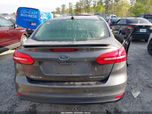 1FADP3J25GL282293 Ford Focus Titanium