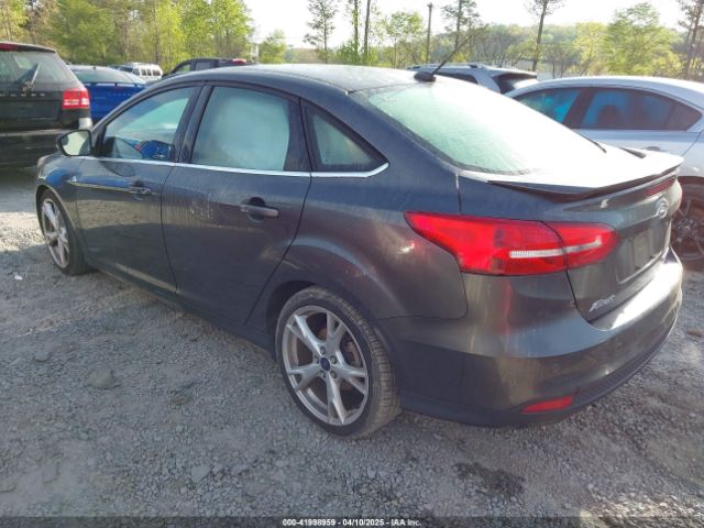 1FADP3J25GL282293 Ford Focus Titanium