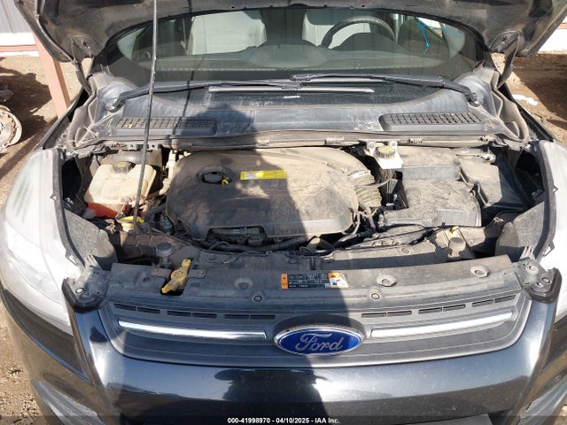 1FMCU9GX5GUB10548 Ford ESCAPE SE