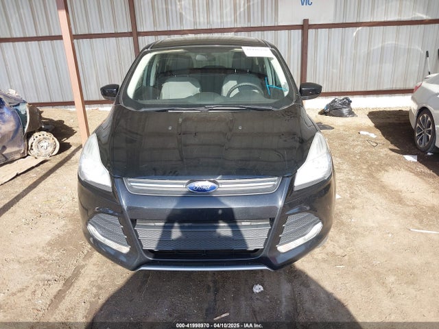 1FMCU9GX5GUB10548 Ford ESCAPE SE