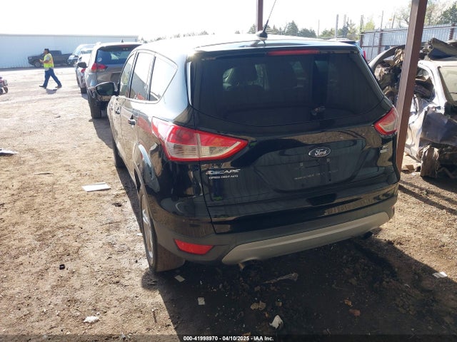 1FMCU9GX5GUB10548 Ford ESCAPE SE