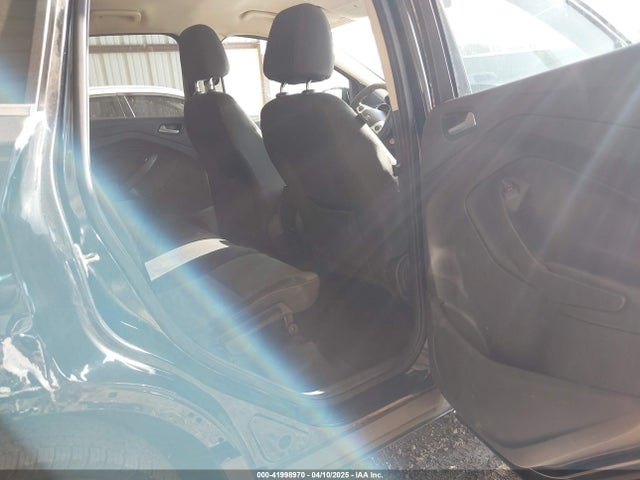 1FMCU9GX5GUB10548 Ford ESCAPE SE