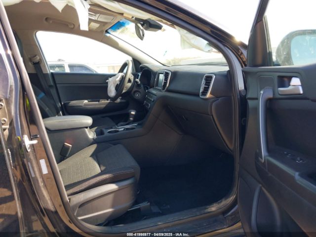 KNDPM3AC9J7392868 KIA Sportage Lx