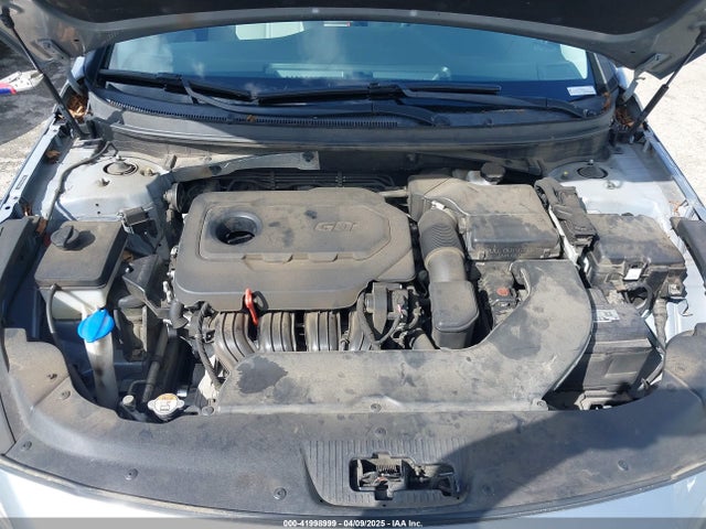 5NPE24AF9FH177166 Hyundai SONATA SE