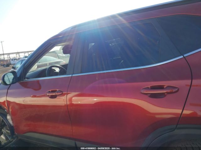 KNDEU2AA7P7370893 KIA SELTOS S