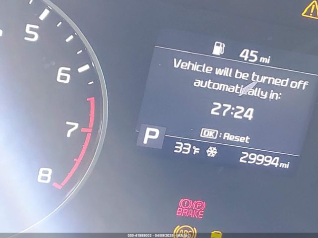 KNDEU2AA7P7370893 KIA SELTOS S