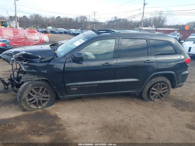 1C4RJFAG7GC499049 Jeep Grand Cherokee 75th Anniversary