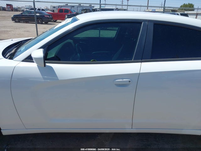 2C3CDXHGXEH259498 Dodge Charger Sxt
